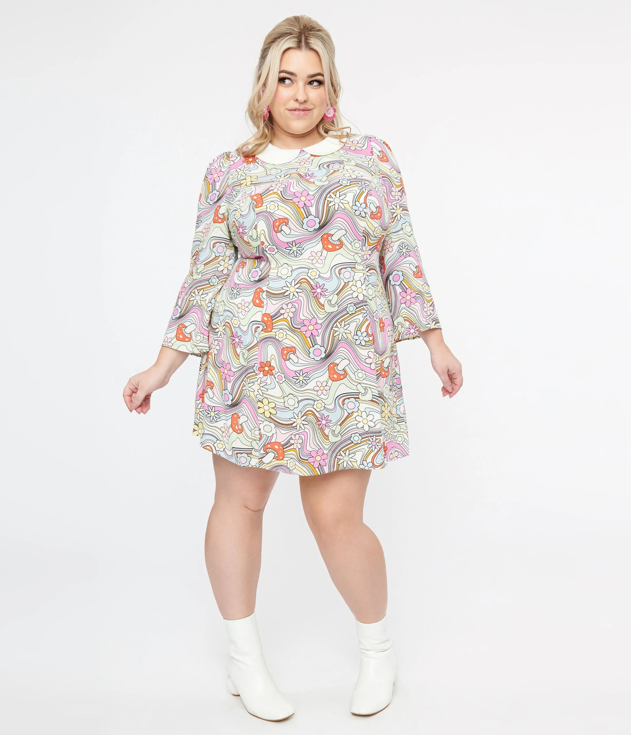 Hell Bunny Plus Size 1960s Pastel Rainbow Hazy Daze Floral Shift Dress