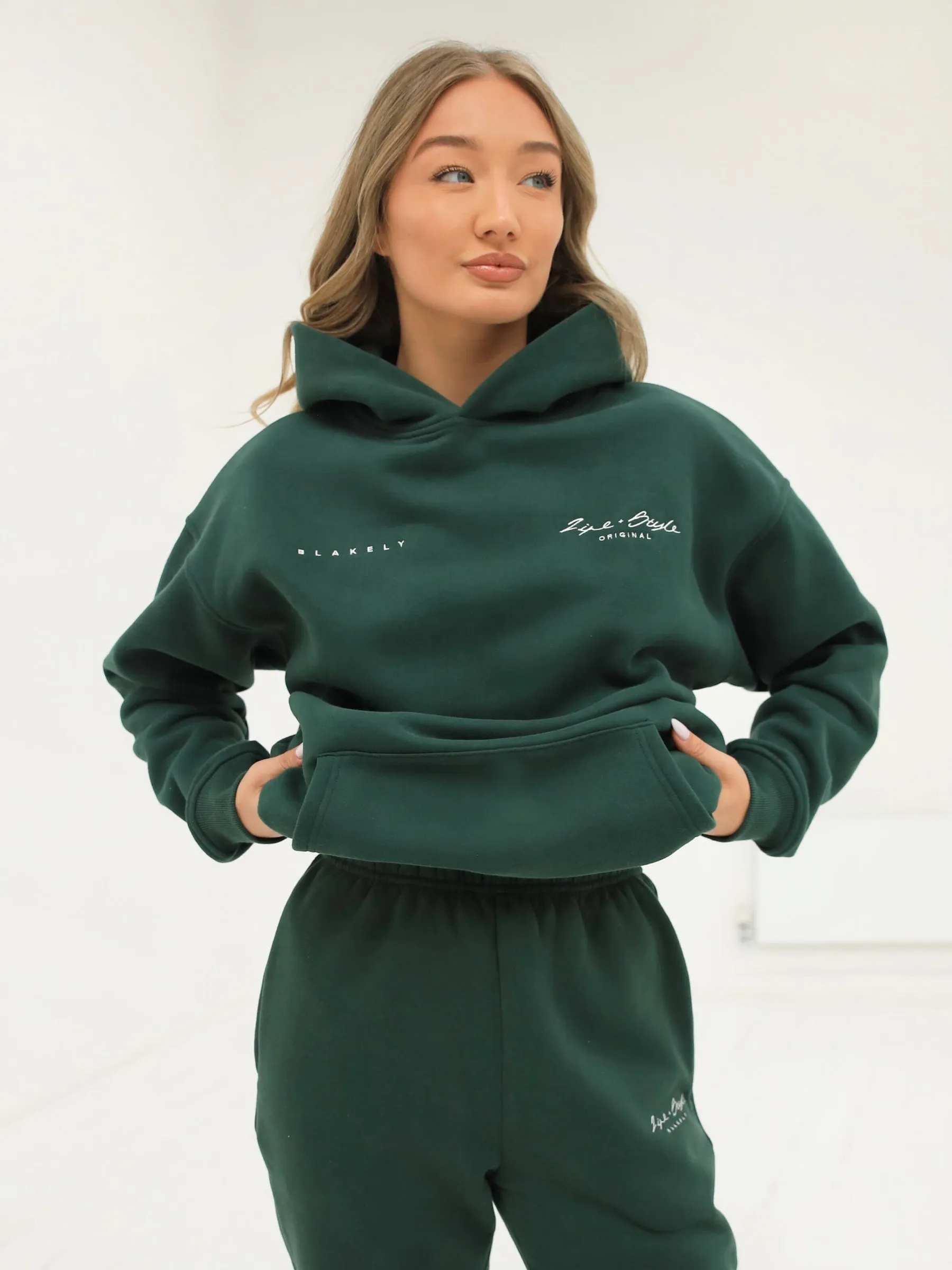 Life & Style II Oversized Hoodie - Forest Green