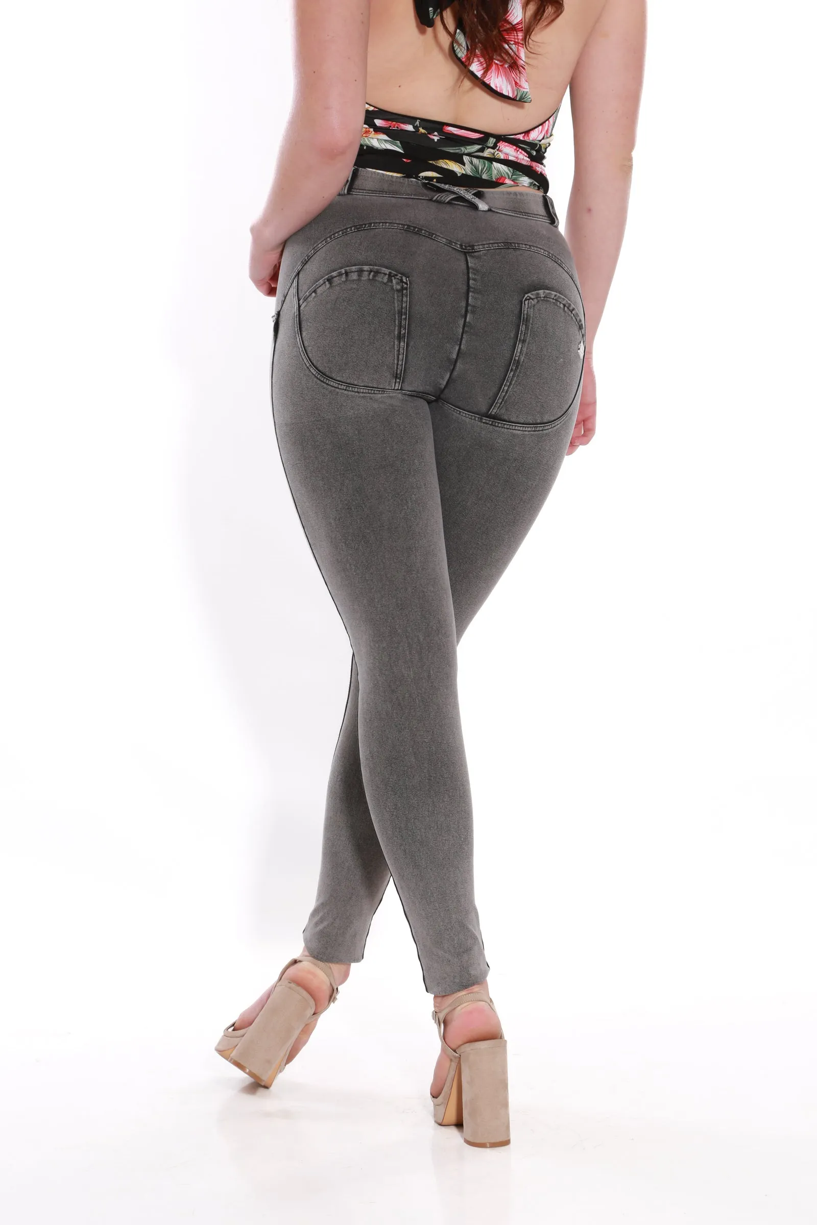 Mid waist  Butt lifting Shaping Jeans/Jeggings -  Black stone